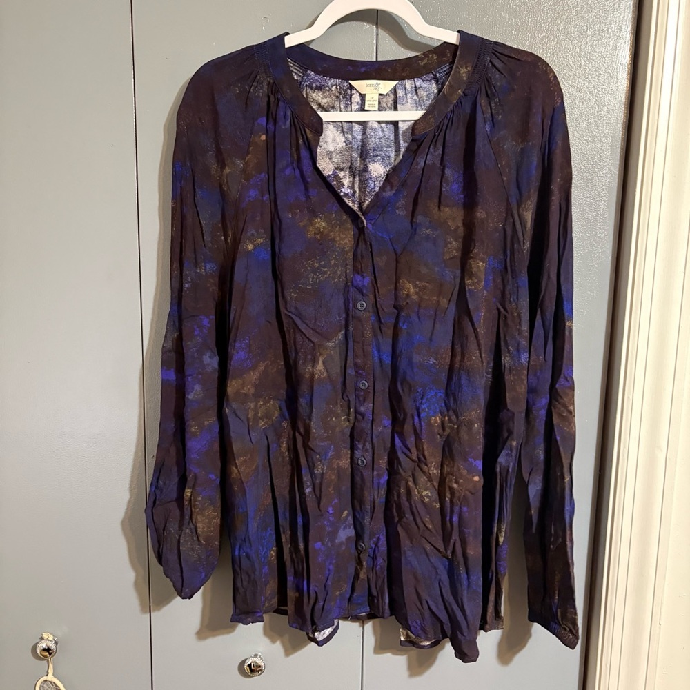 Terra & Sky 1x top NWOT